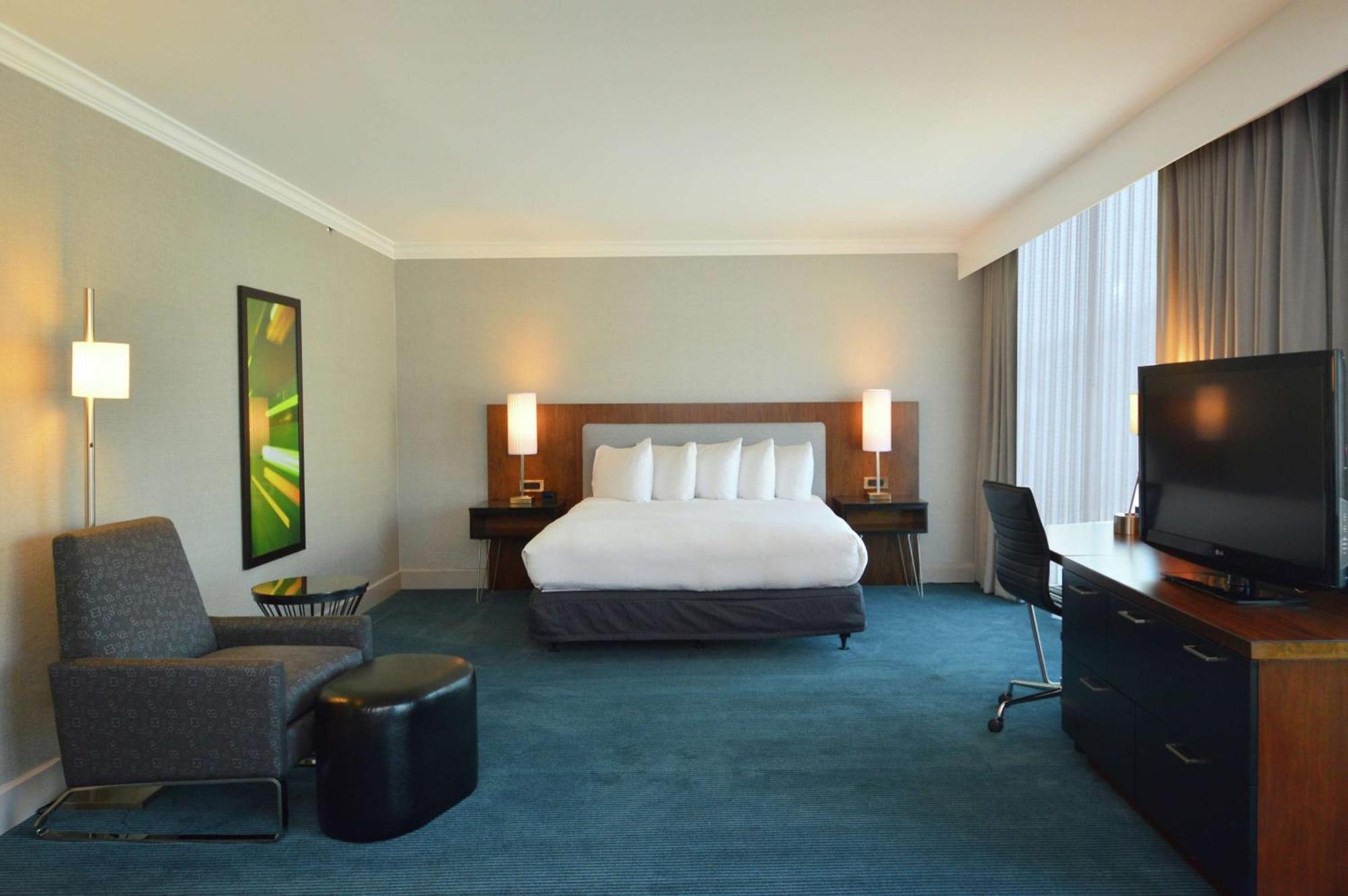 Doubletree By Hilton Newark-Fremont Exterior foto