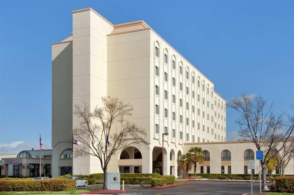 Doubletree By Hilton Newark-Fremont Exterior foto